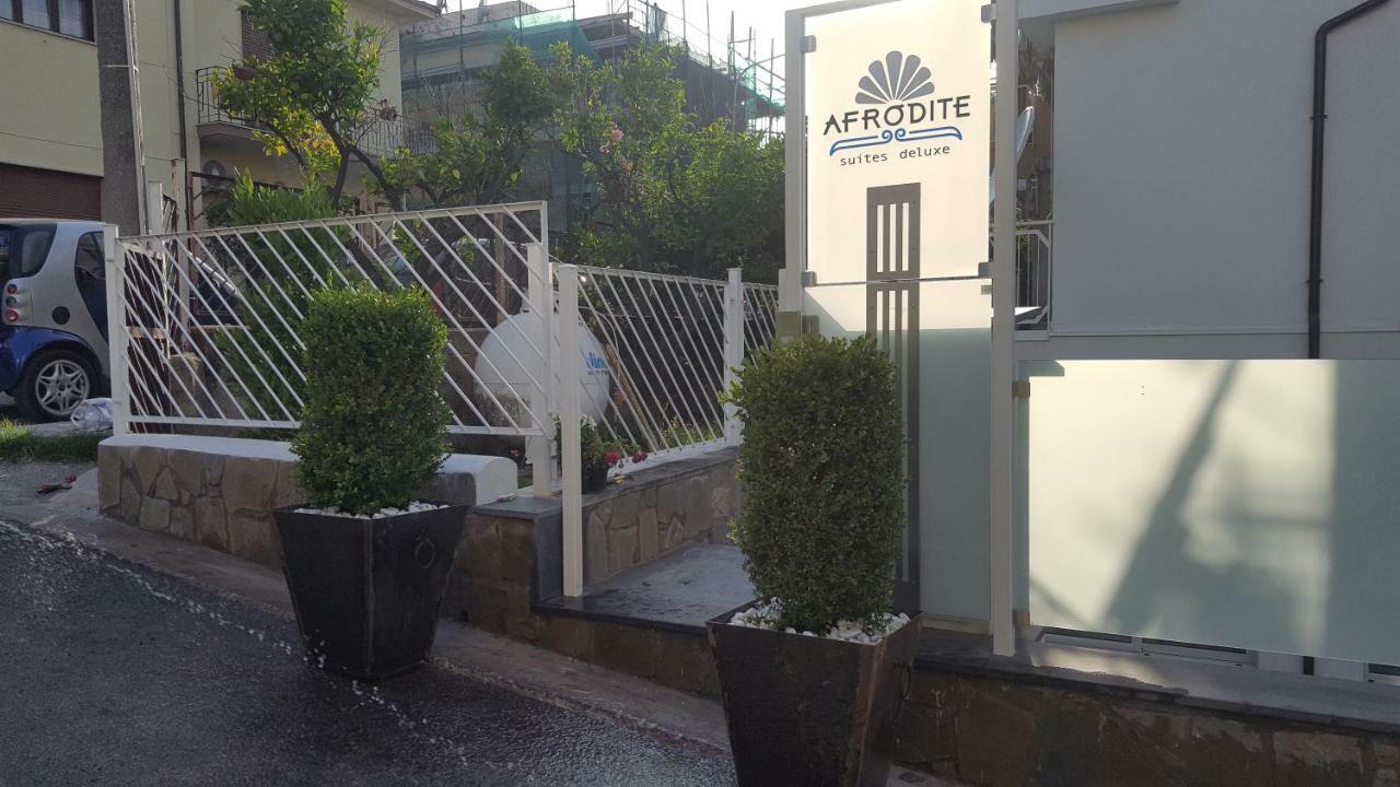 Afrodite Suites Deluxe Agropoli Εξωτερικό φωτογραφία